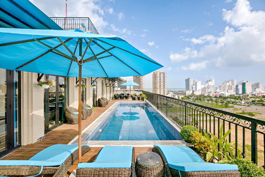 The Herriott Hotel & Suite, Đà Nẵng – Cập nhật Giá năm 2022