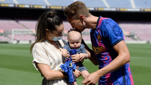 Lizanne van Zutven là ai? Gặp bạn gái của Luuk de Jong