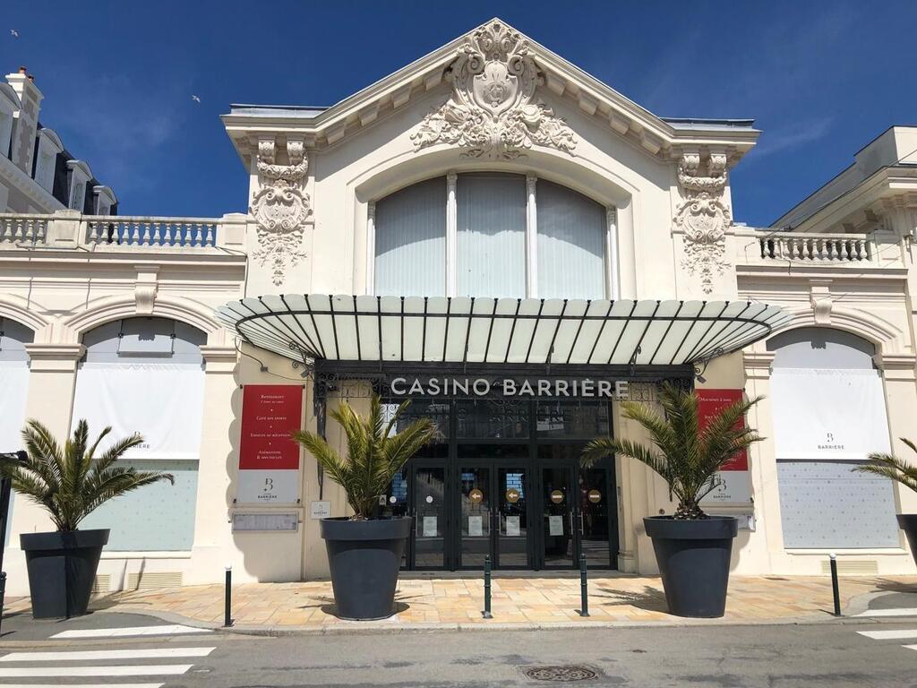 Covid-19. À Dinard, le casino Barrière rouvrira le 19 mai, après 7 mois de fermeture - Saint-Malo.maville.com