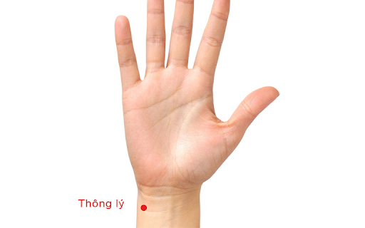 8 cách bấm huyệt chữa run tay Parkinson - triệu chứng cải thiện rõ rệt