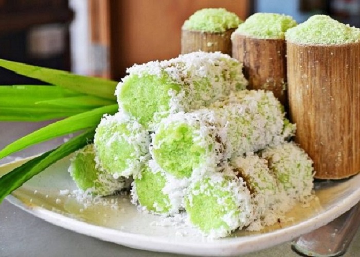 Bánh Ống lá Dứa Khmer đặc sản