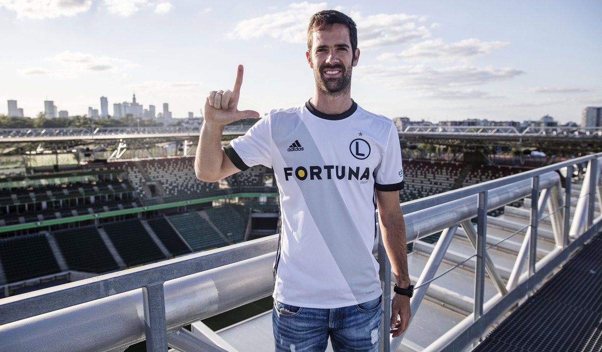 El Legia confirma el regreso de Iñaki Astiz