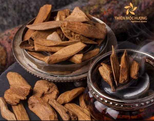 trầm hương đốt là gì