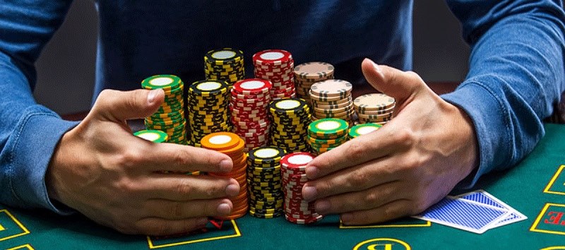 Lời khuyên về kỹ thuật chơi bài Baccarat từ những người thắng lớn
