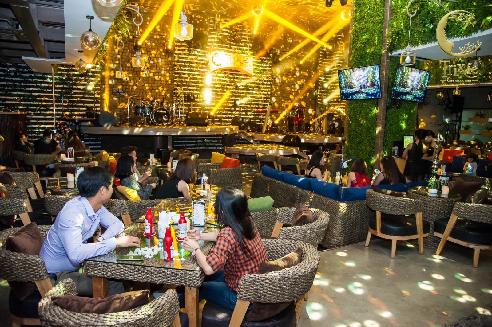 quán cafe lãng mạn Hà Nội